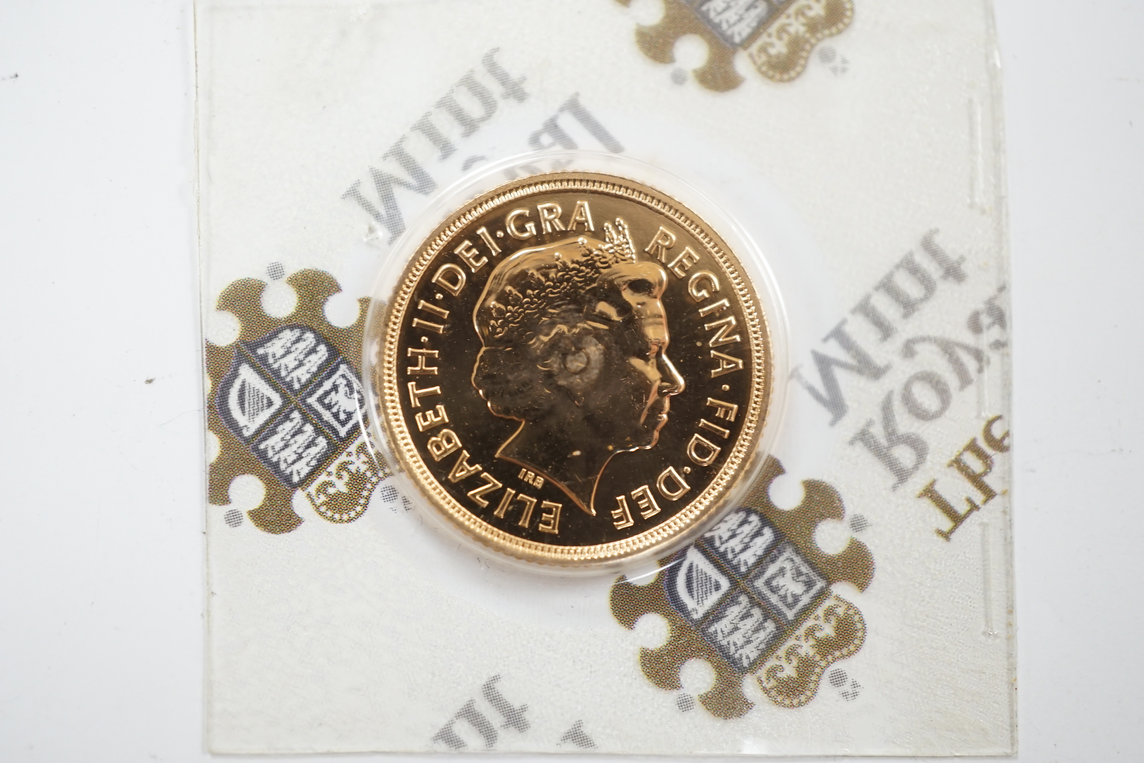 British gold coins, Elizabeth II, Royal Mint Diamond jubilee gold sovereign 2012, BUNC